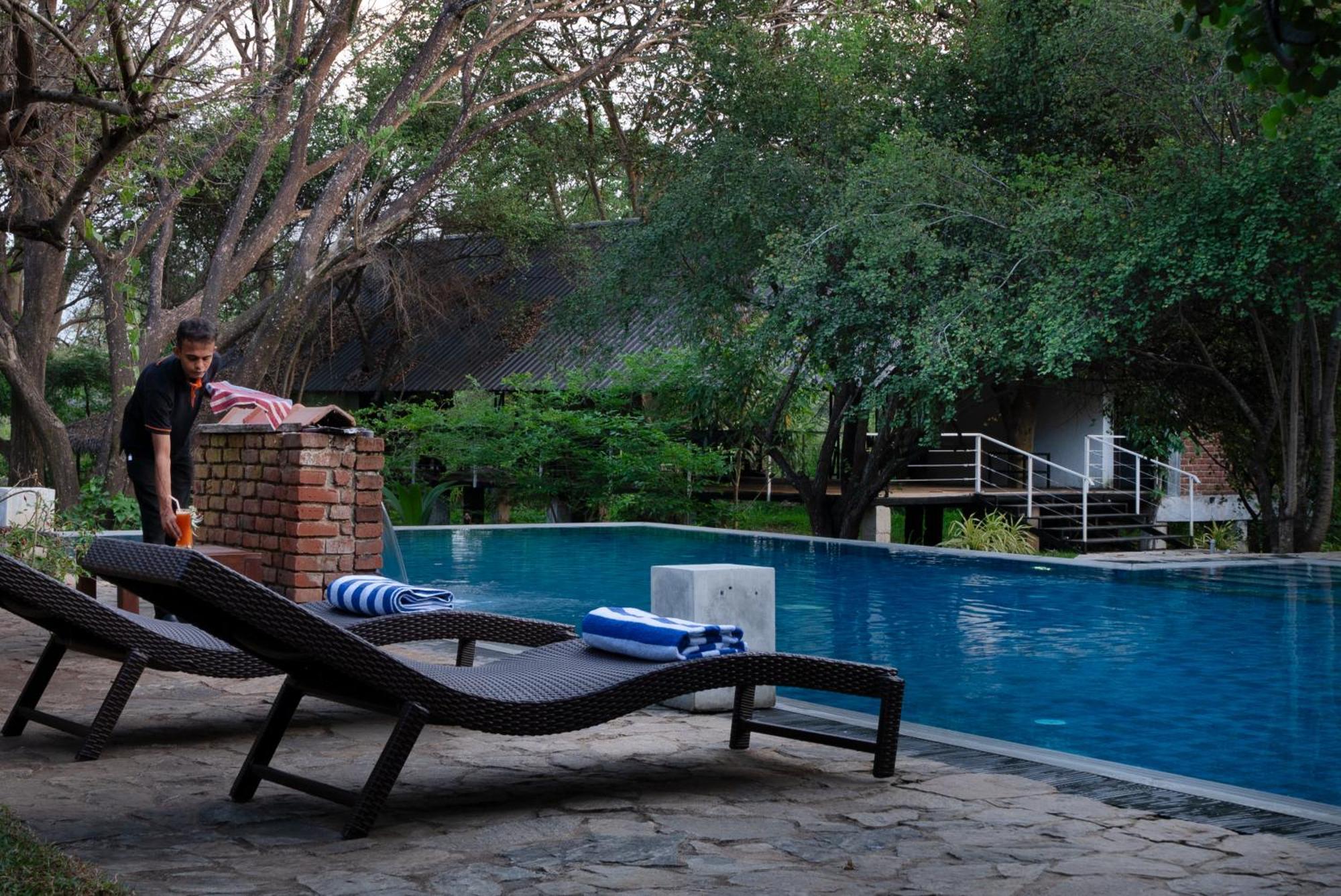 Lario Resort Sigiriya Exterior photo
