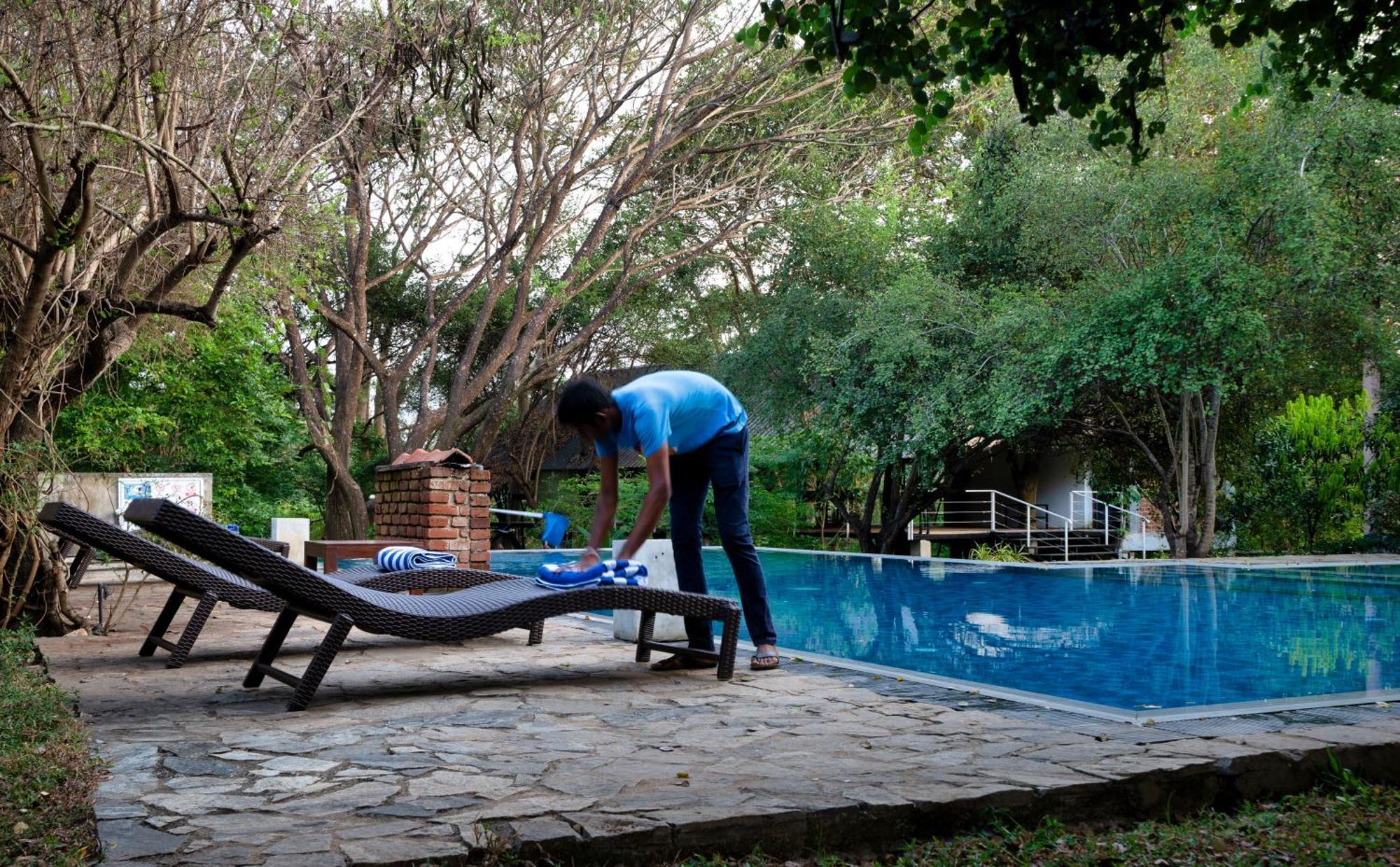 Lario Resort Sigiriya Exterior photo